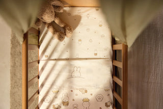 Cot Bed Fitted Sheet | 140 x 70 cm - Miffy Family Farm