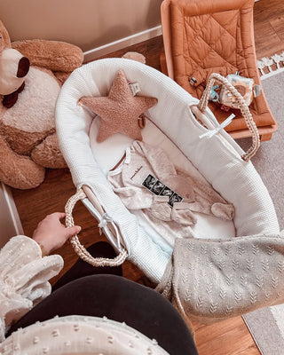 Classic Wicker Moses Basket with Rocking Stand (without hood)