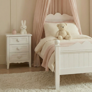 Princess Bedside Table - Mokee