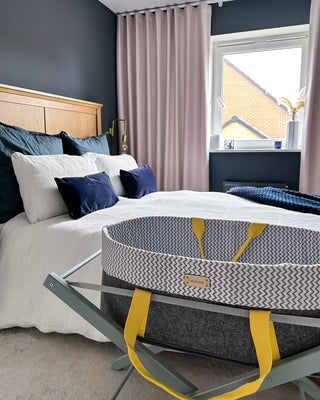 WoolNest Moses Basket & Stone Teal Stand - Summer Dash - Mokee